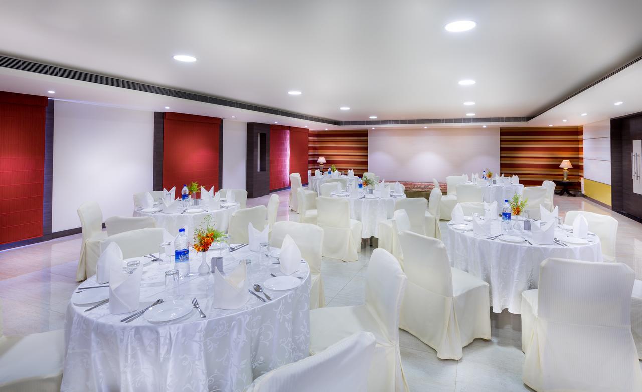 Regency Tiruttani By Grt Hotels Thiruttani Exterior photo